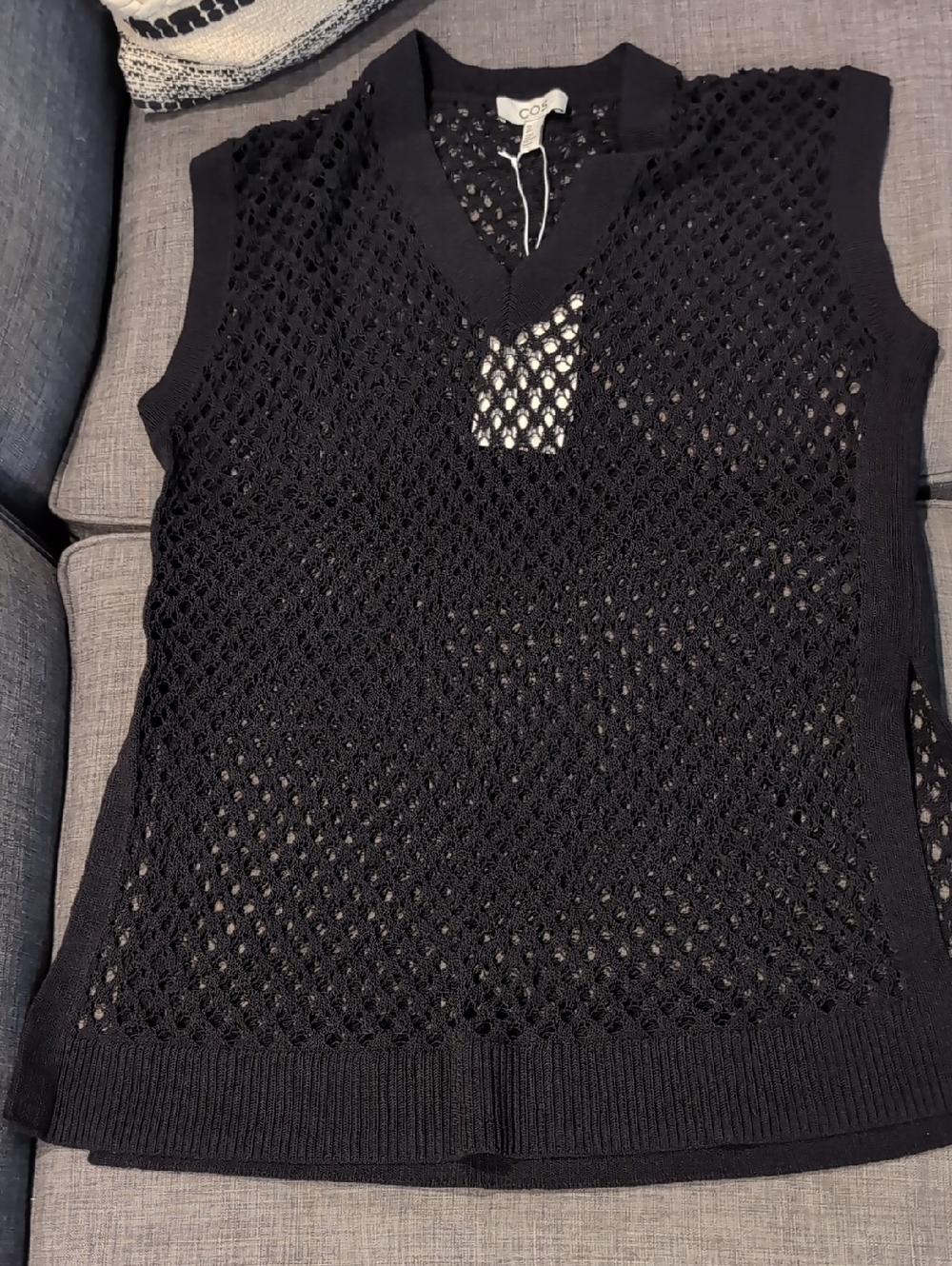 COS Open-Knit Sleeveless V-Neck - Black